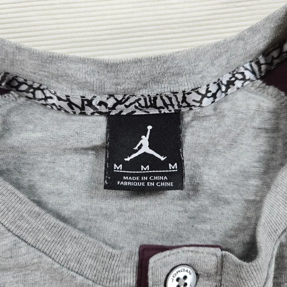 Nike Air Jordan Gray Burgundy Henley Long Sleeve‎ Shirt Men's Size Medium